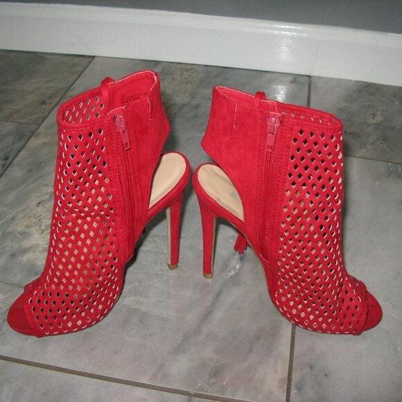 JUST Fab Red Faux Suede Fringe High Heel Open Toe Ankle Boots Size 7.5 - Picture 4 of 6